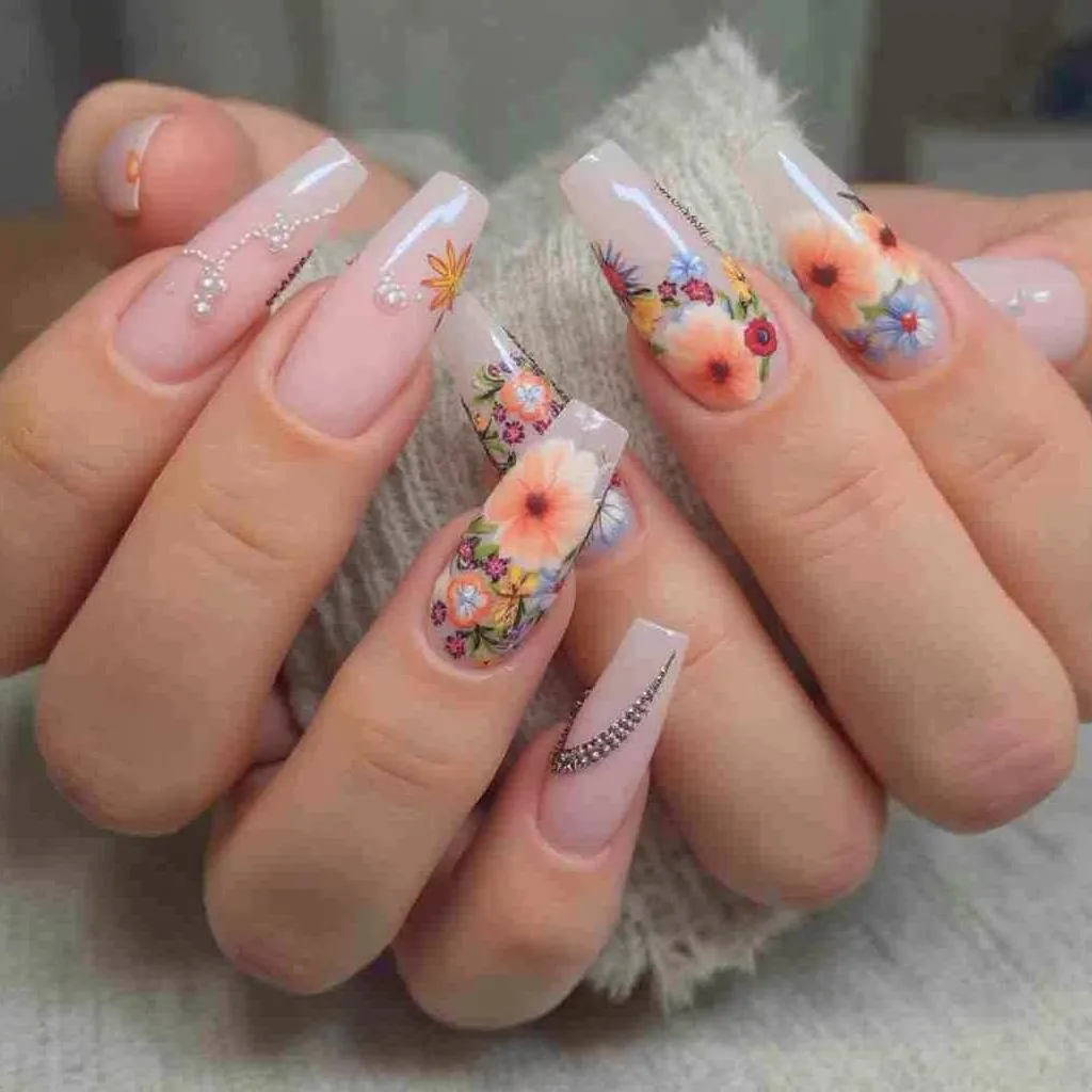 Arte de uñas detallado